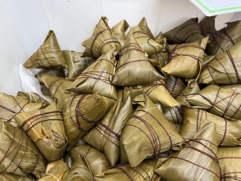 端午节前济南粽子市场探访：手工粽销售迎热潮，传统口味占市场主流 