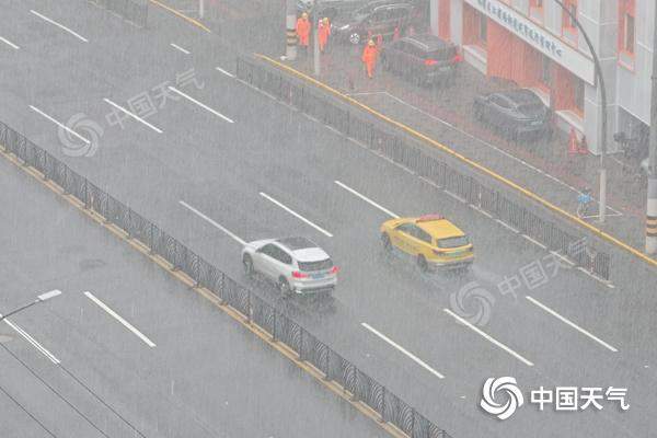 降雨持续至周末！台风“白海豚”深入内陆 哪些地方风雨最猛？