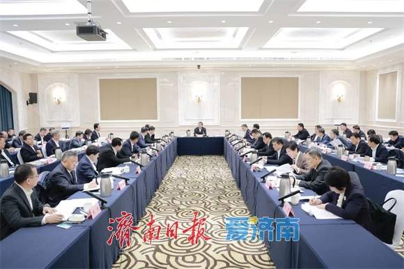 市委常委会召开会议 学习贯彻习近平总书记重要讲话精神 研究财政支持产业高质量发展政策等事项