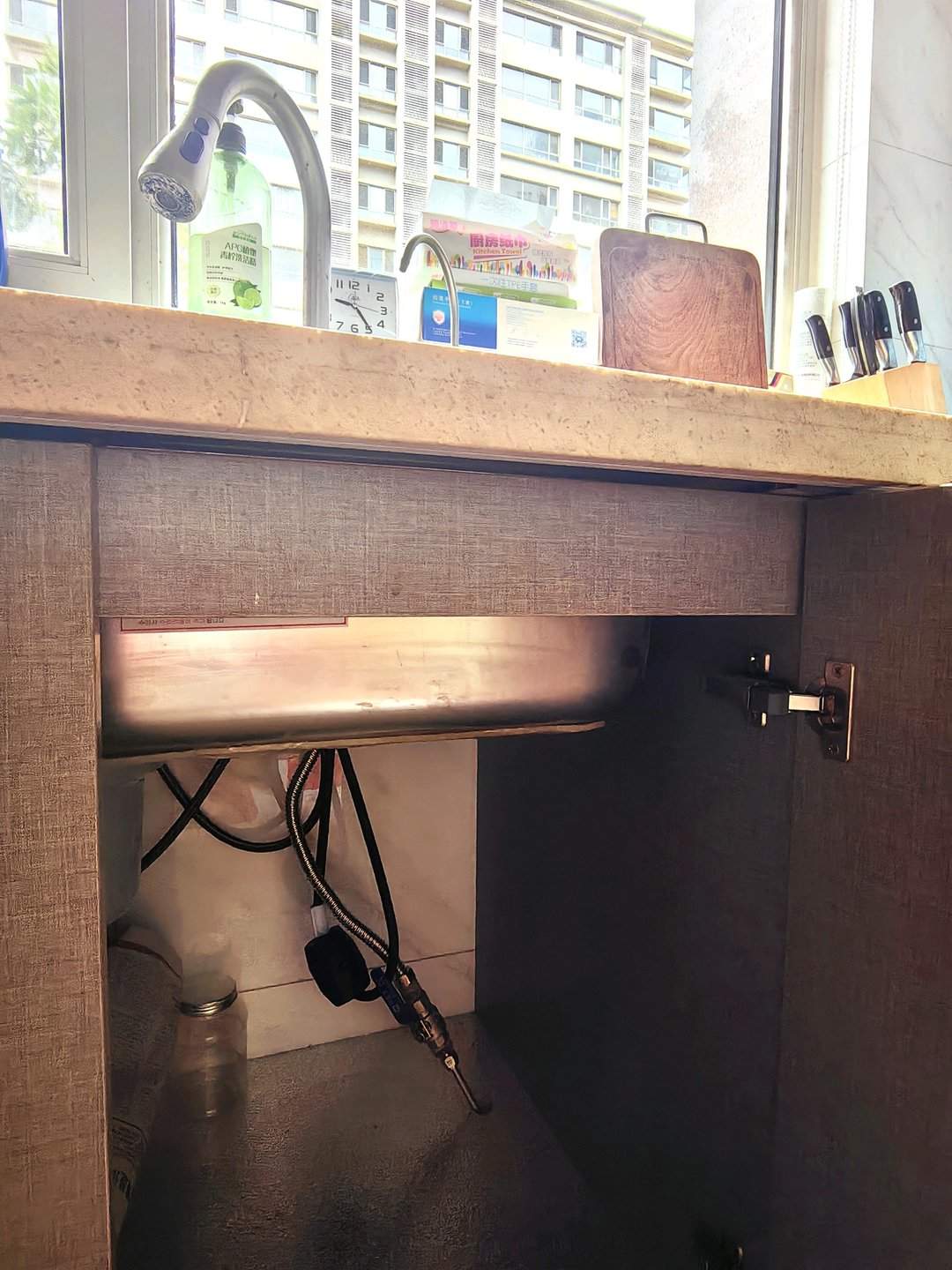 打开水龙头即可畅饮清甜泉水！济南泉水直饮入户工程惠及百万市民，二期项目有序推进