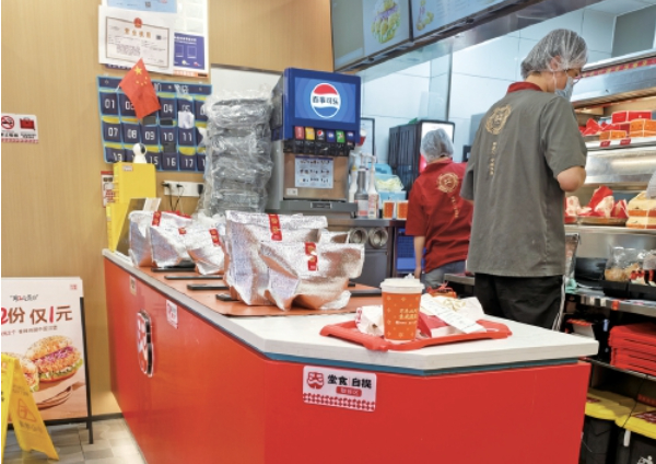 美国肯德基换可乐引热议 记者探访济南7家快餐品牌门店