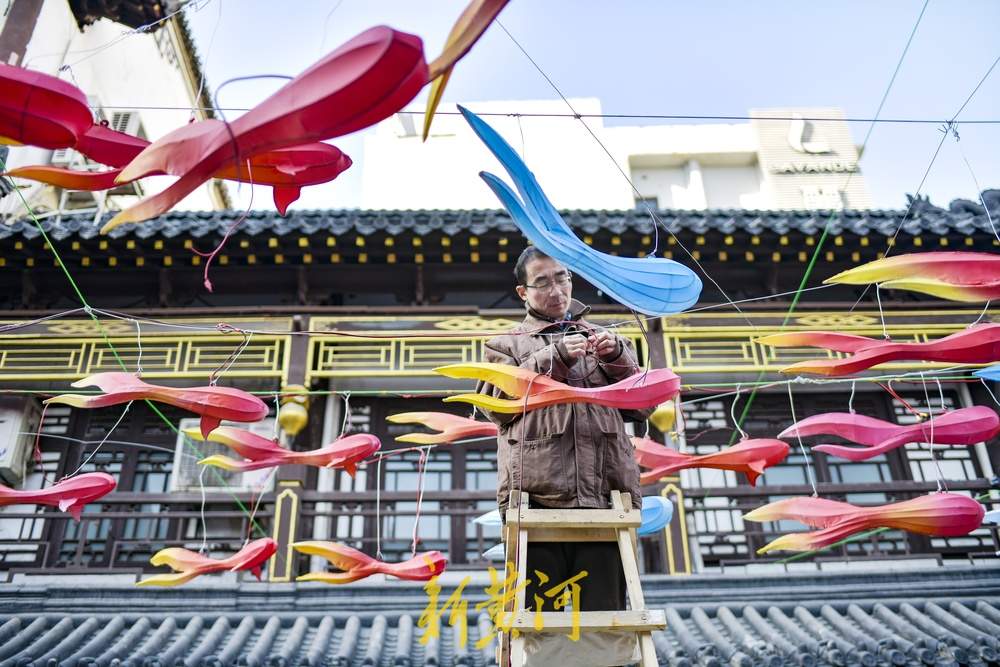 “泉”在濟南冬游記|商埠花燈會落戶大觀園,荷花環繞李清照成主角