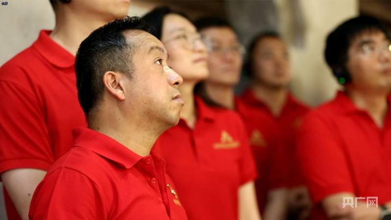 红星照耀中国丨于都河畔重演烽火送别 薪火接力传承长征精神