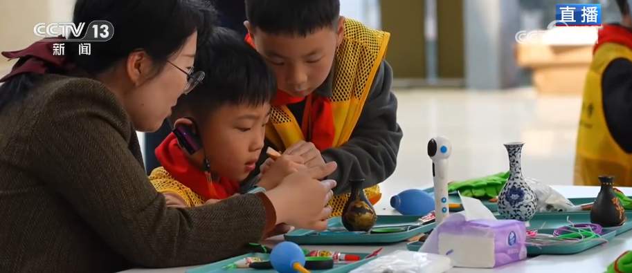 “活”起来、“动”起来、“立”起来 多彩春假趣味多孩子们乐在其中