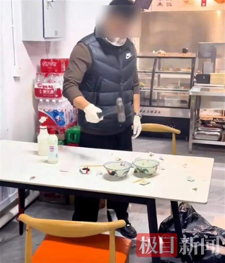 网红夫妇患传染病还外出就餐？有店家砸餐具、停业消杀