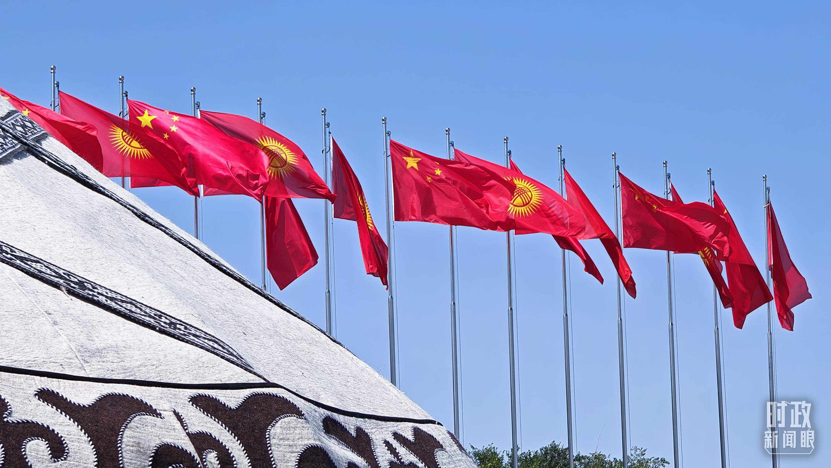时政新闻眼丨习近平开启亚非之行，这些细节值得关注