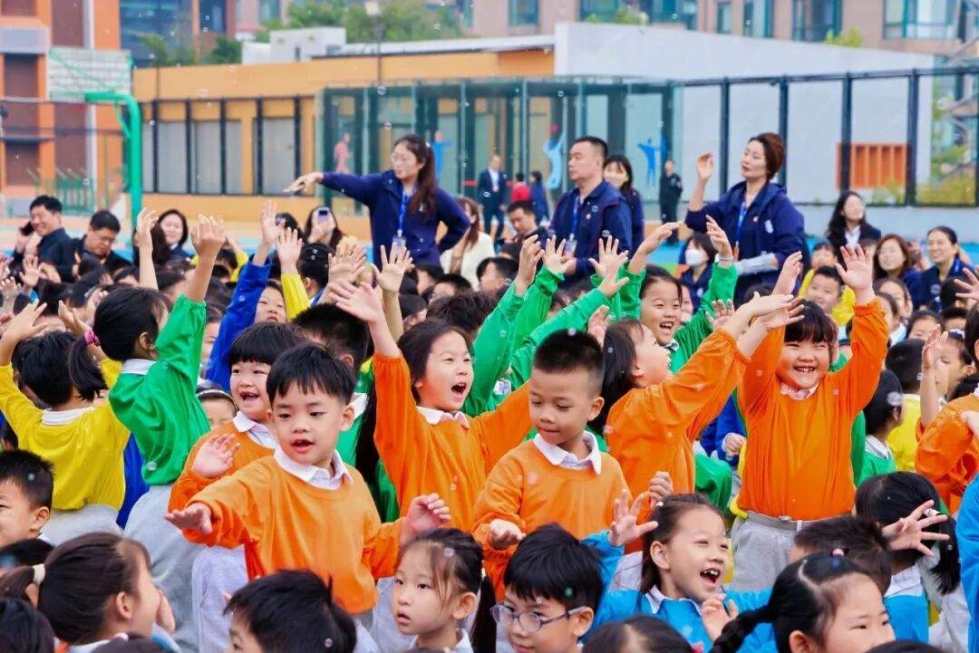 第五届科技节收官！开元校园秒变“科技乐园”