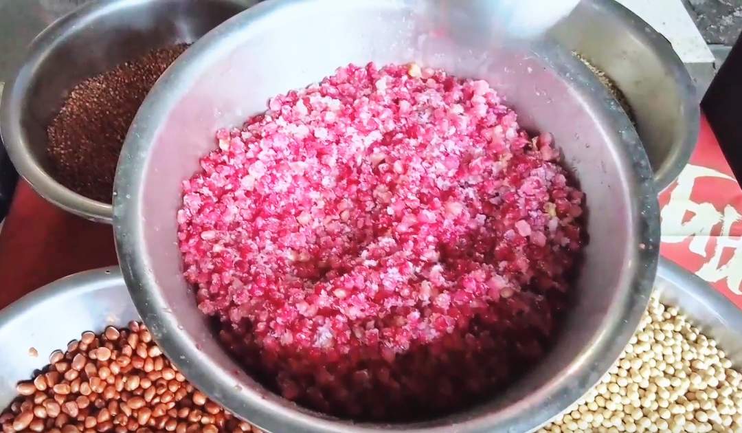 蒜薹饼干、石榴煎饼……山东这波操作太硬核了！