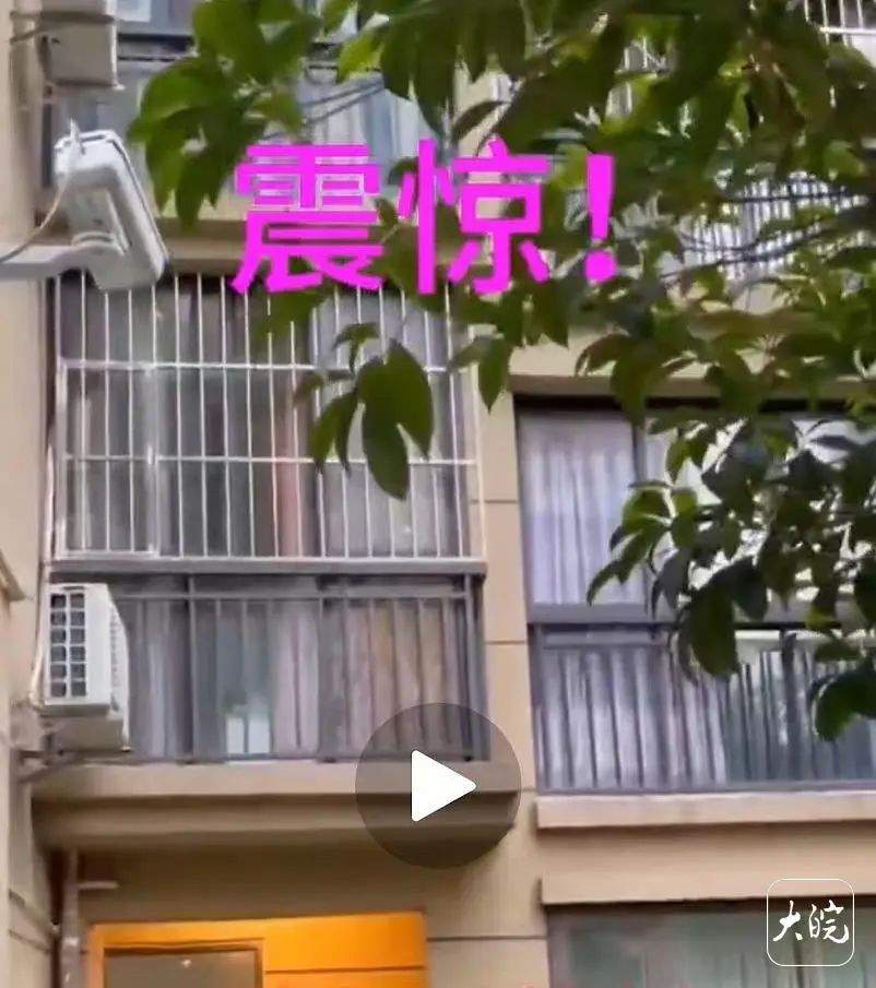 业主怒了：小区监控时刻对着我家客厅！