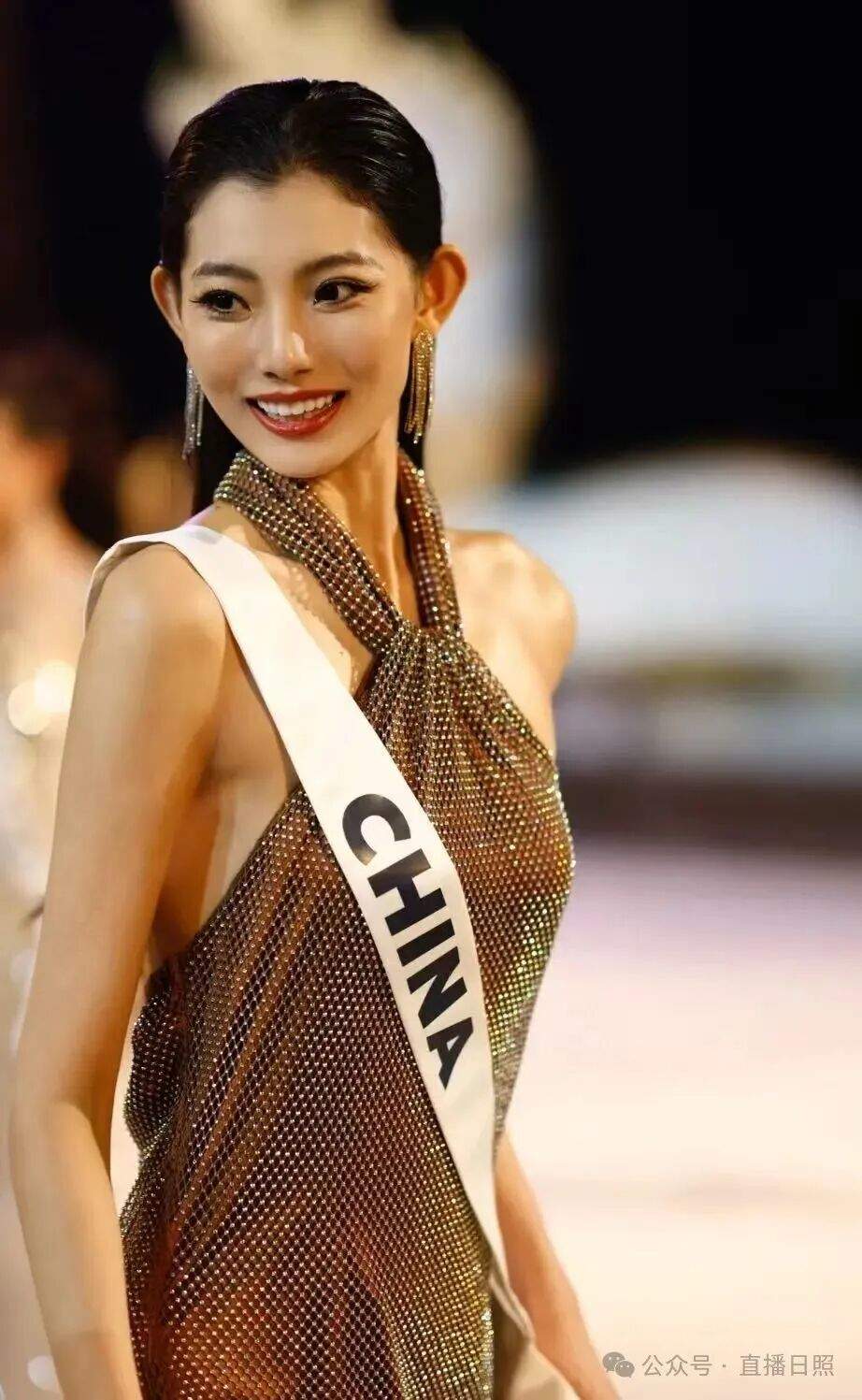 中国首个亚洲美皇后,来自日照!