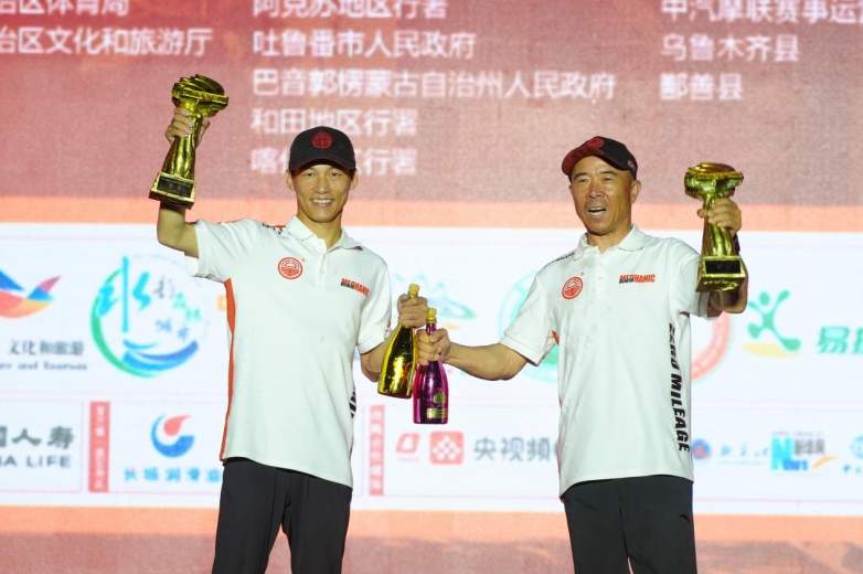 零公里润滑油ZM车队包揽2026环塔T1+冠亚军及车队冠军，强势登顶亚洲顶级越野赛事