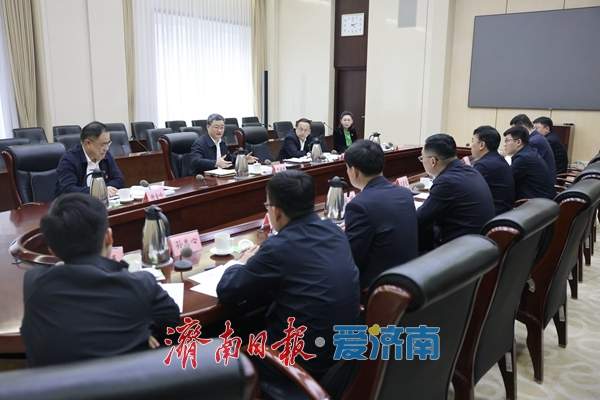 于海田参加所在党支部组织生活会