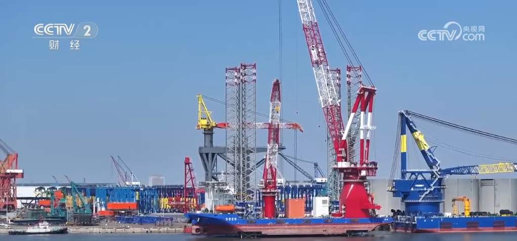 “大力水手”+“深海巨人” 我国再添海上风电安装利器