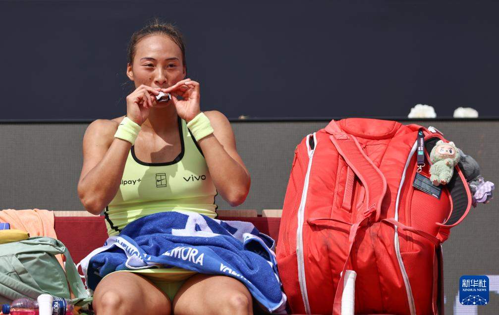 WTA1000罗马站：郑钦文晋级