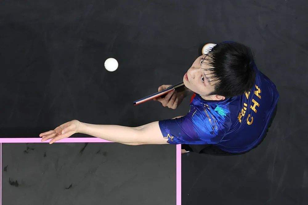 特写:小胖这场球太费心脏了 樊振东临危受命上演极限逆转