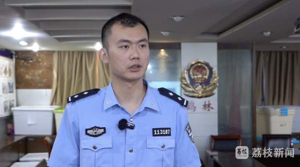 “90后”男友赖上退休阿姨又认干妈又谈恋爱，敲诈勒索30万还威胁一起跳楼