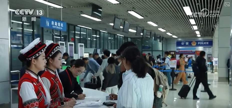 民航国际客运市场需求高涨 外籍游客“打飞的”畅享“China travel”更便捷