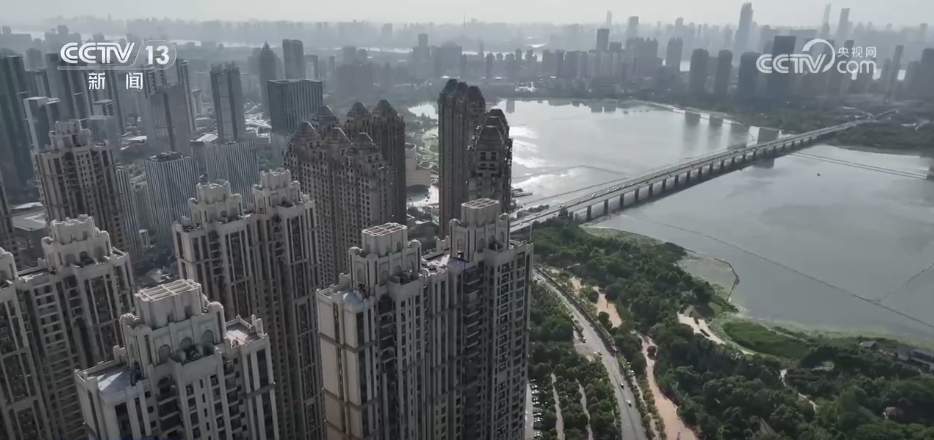 政策利好+促销活跃 各地楼市“金九银十”热度回升