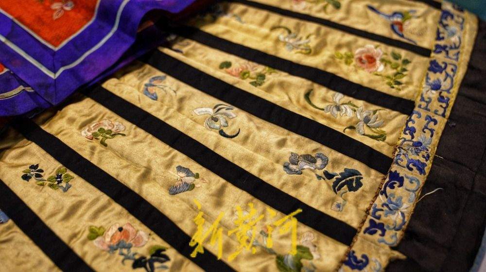 让世界看到中国时尚 锦色华光：周锦的时尚传奇