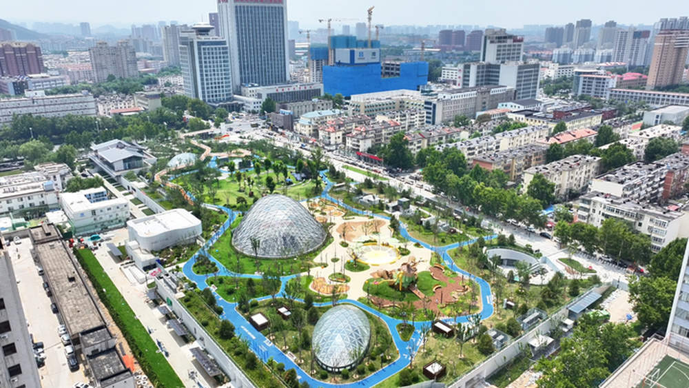 焕新开园！3600平方米大草坪、1800平方米亲子网红打卡点，济南槐苑公园正式对外开放