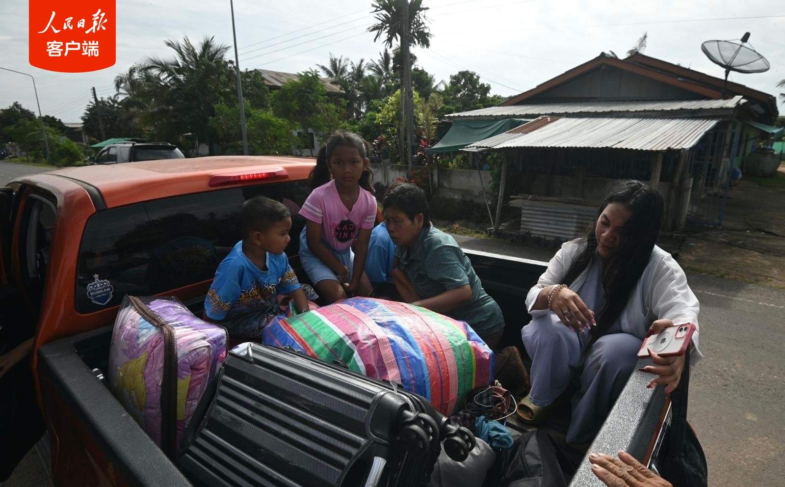 泰国陆军：柬埔寨发射火箭弹致3位平民受伤