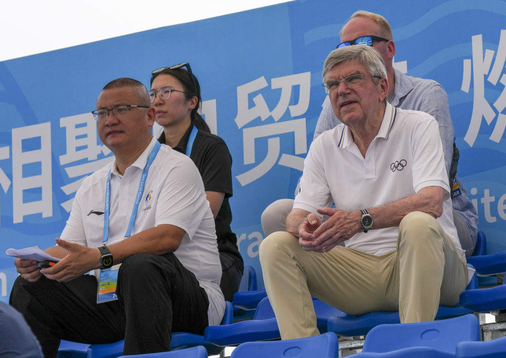 亚沙会｜全天综合：四海宾朋相聚三亚 中国健儿圆梦首金