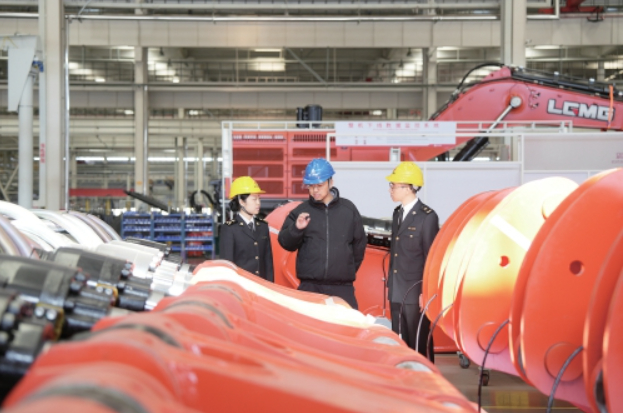 泉城海关两个月签发证书超万份 原产地证书变身企业“纸黄金”