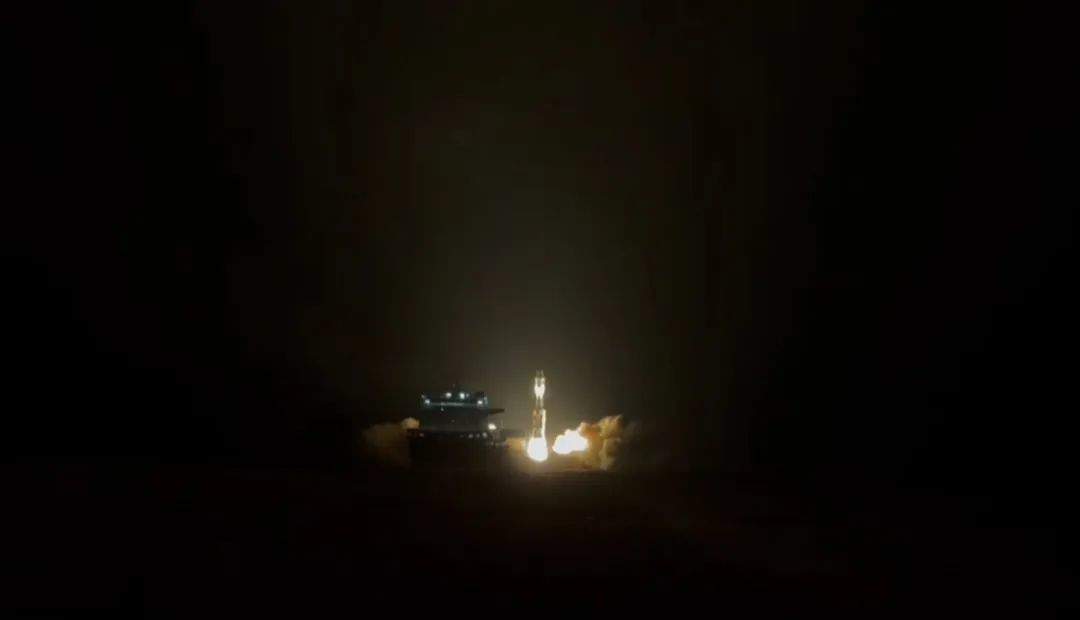 一箭十一星！捷龙三号遥六运载火箭在山东日照近海海域成功发射