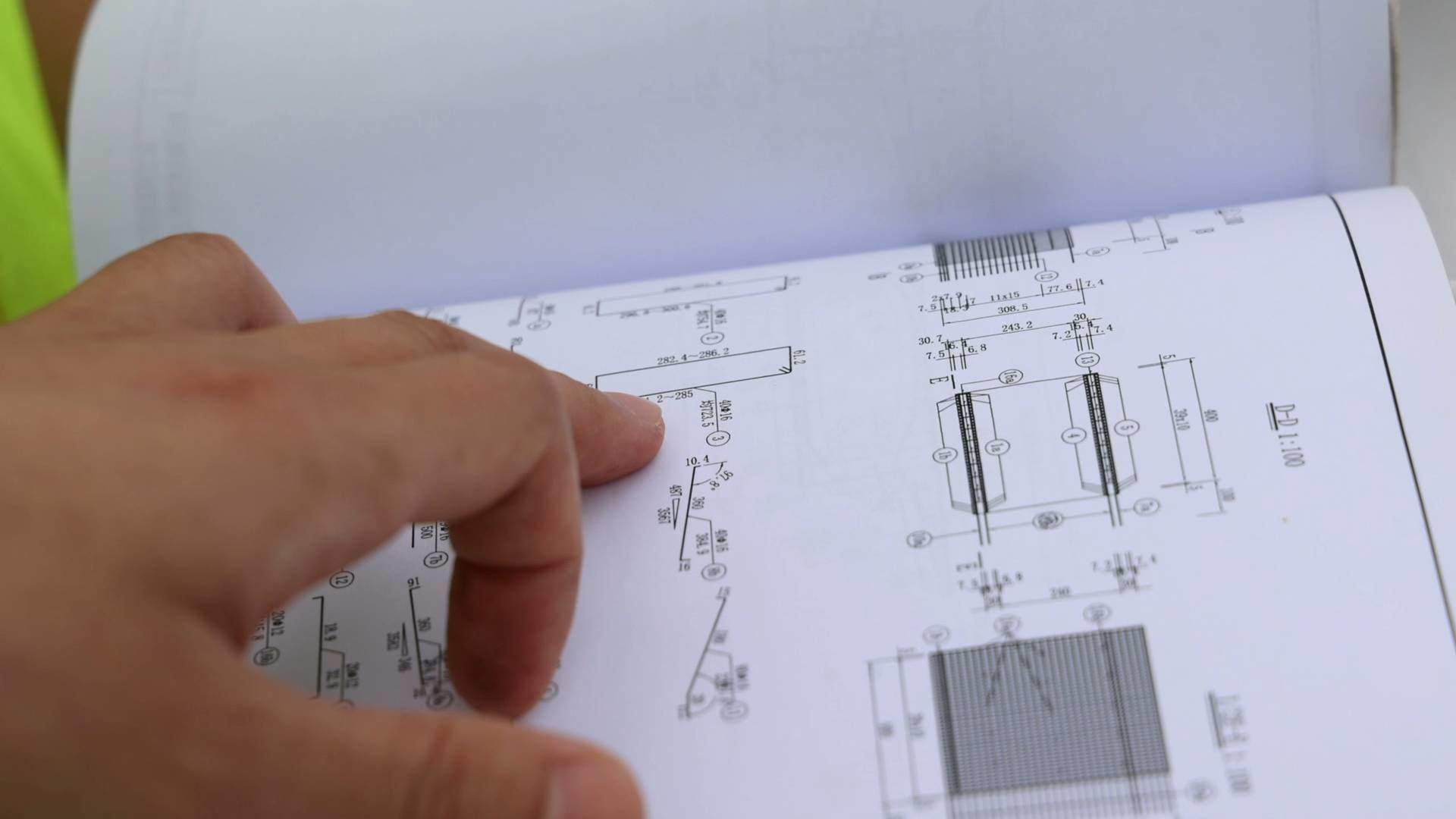 青春筑梦高速路 心无旁骛勇担当 一睹济南至宁津高速青年的young子｜青春思政课