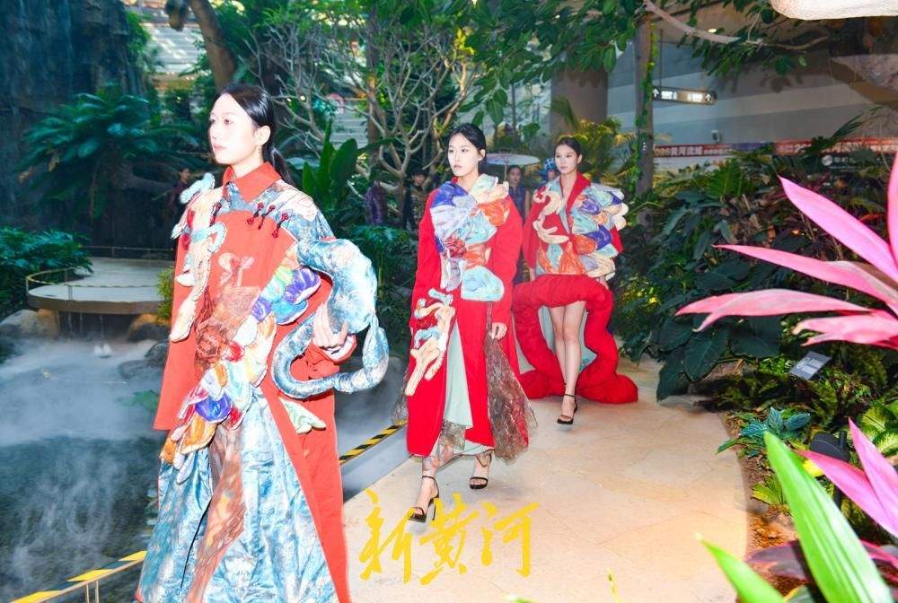 黄河流域纺织非遗大会在济举行，“大河织韵”演绎时尚新生