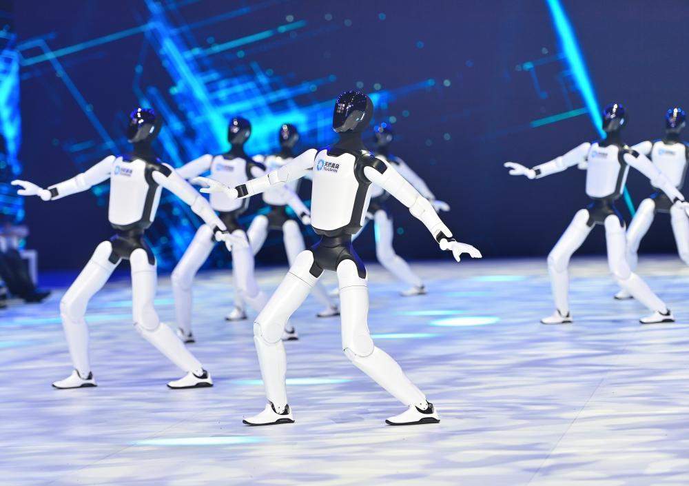 不只是一场秀：2026济南时装周的“三维跃迁”