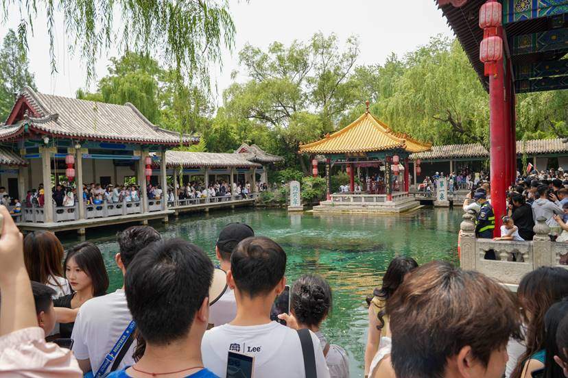 持续到六月底！天下第一泉民俗文化月启幕