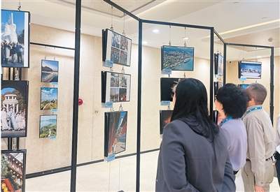 第二届海峡两岸中华文化峰会在京举行，两岸嘉宾纷纷表示——“中华文化深深根植于我们的DNA之中”