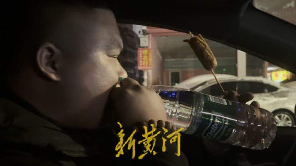 济南雪景很美 雪中的他们更动人