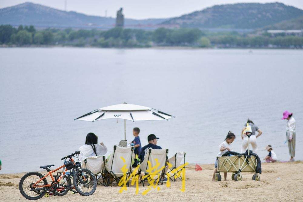 一年四季 泉在济南丨炎炎夏日即将开启，济南在这里打造一片城市中的诗意海滨
