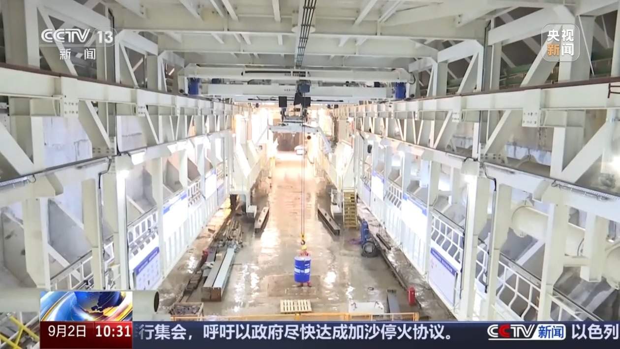 从零起步→世界领先 国内最大直径水下盾构隧道开始掘进