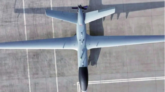 “空中小皮卡”成功首飞 彩虹-YH1000主打一个皮实