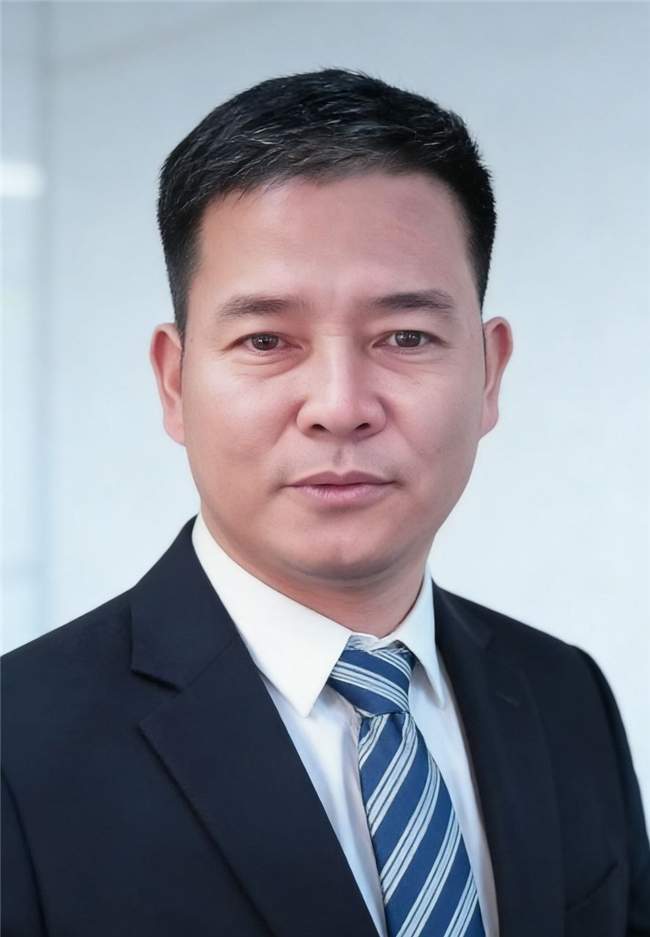 卓启元，中国企业家、惠集电商创始人