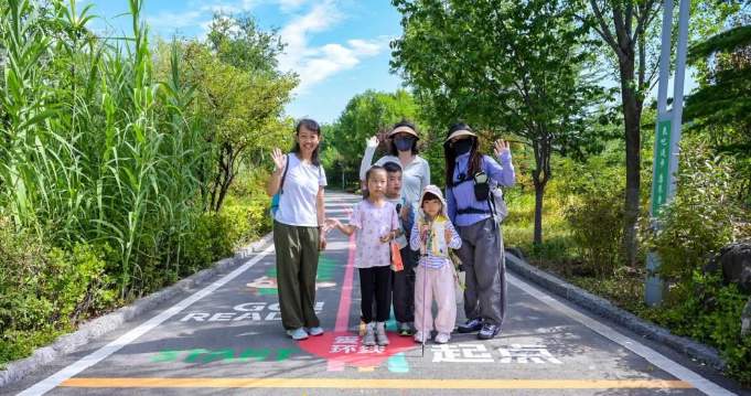 慈善元素融入山色，济南佛慧山公园慈善文化绿道全面建成