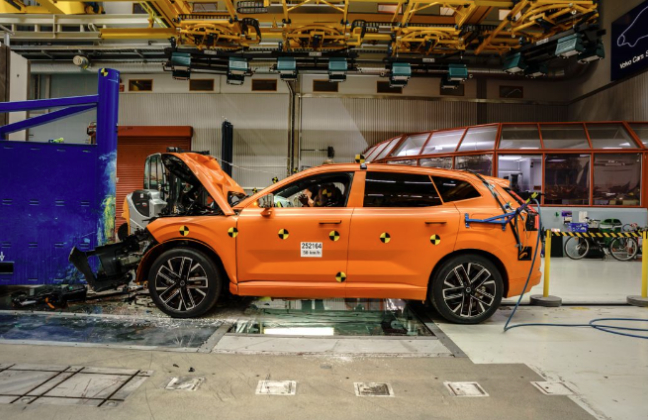 沃尔沃全新XC70预售订单85分钟破5000台，高销量背后的硬核产品力支撑
