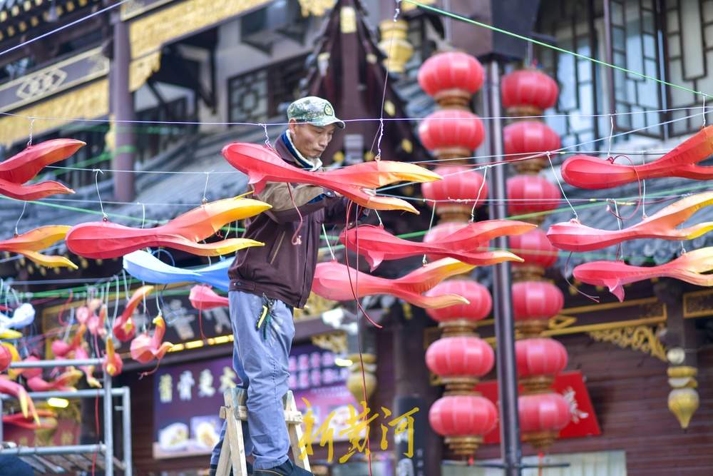“泉”在濟南冬游記|商埠花燈會落戶大觀園,荷花環繞李清照成主角