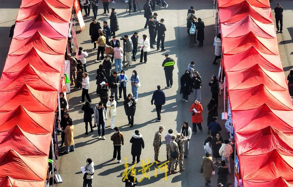 济南这场招聘会提供6000多个岗位，专为军嫂准备