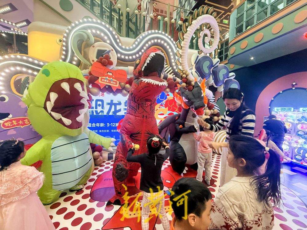 “泉”在济南过大年｜运动打卡迎新年！济南融创体育世界新春火爆开场 