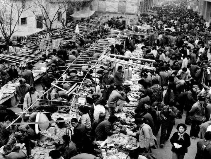 联播+｜“鸡毛飞上天”的时代启示