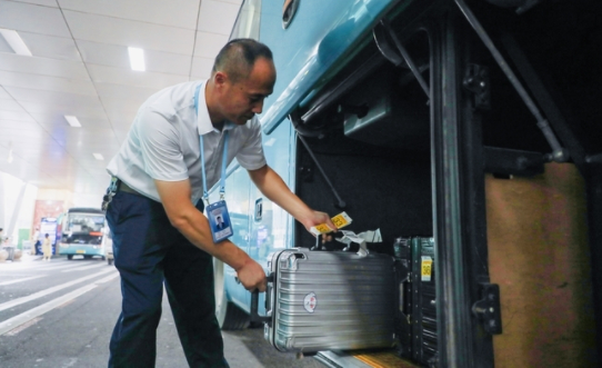 开学季，济南机场开通机场至长清大学城巴士专线