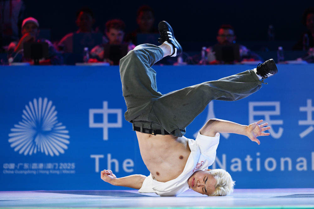 全运会｜全天综合：“小孩姐”再夺金 “老对手”没碰面