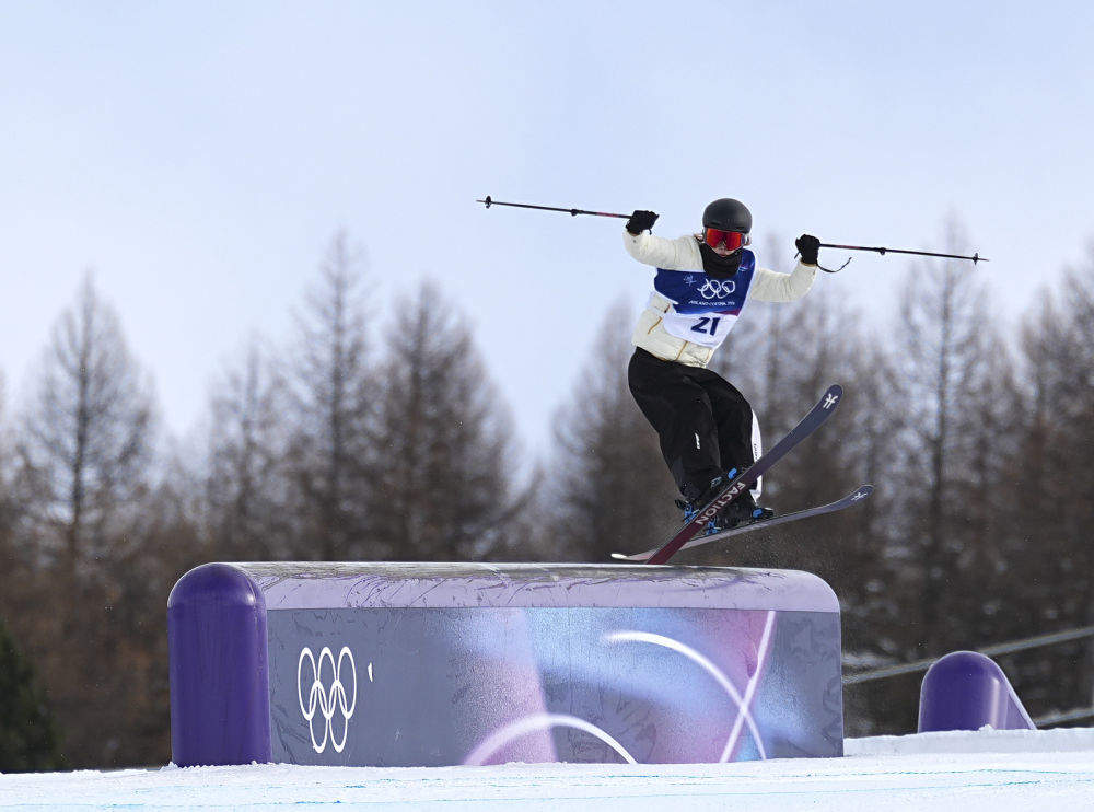  0.38分之差 “做到最好”的谷爱凌坡障摘银