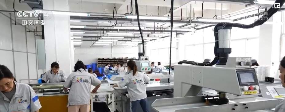 技术含“金”量高！中国外贸“质升量稳” 发展“利好”因素积聚