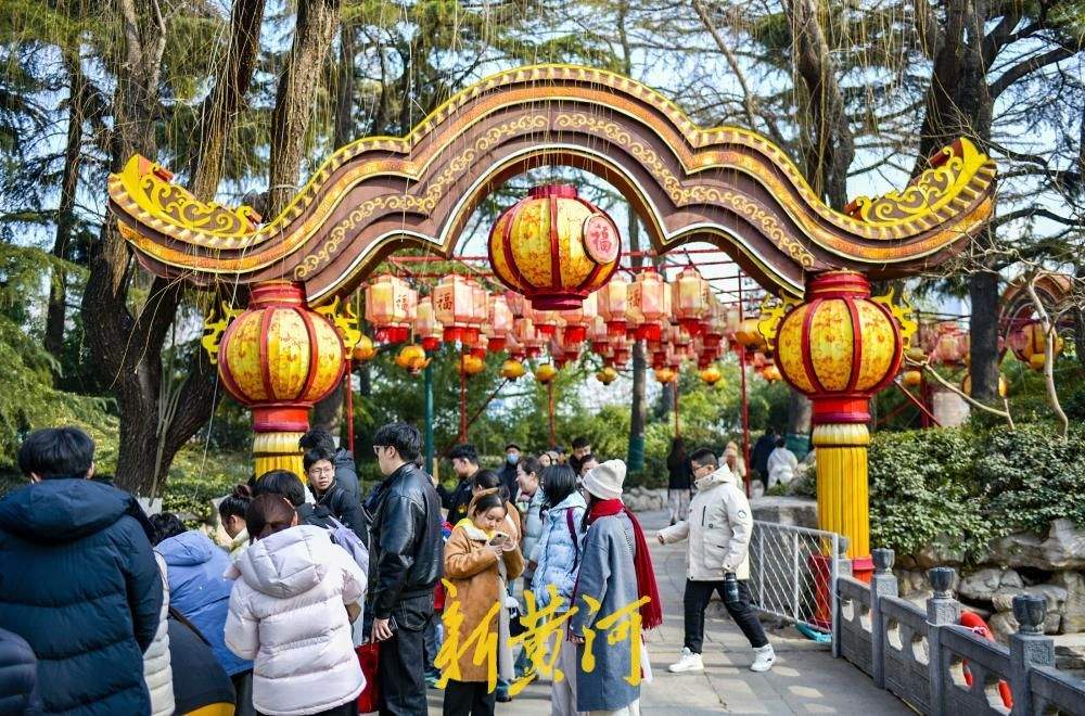 迎春花灯会收尾 历史人物主题灯组点亮泉城文脉