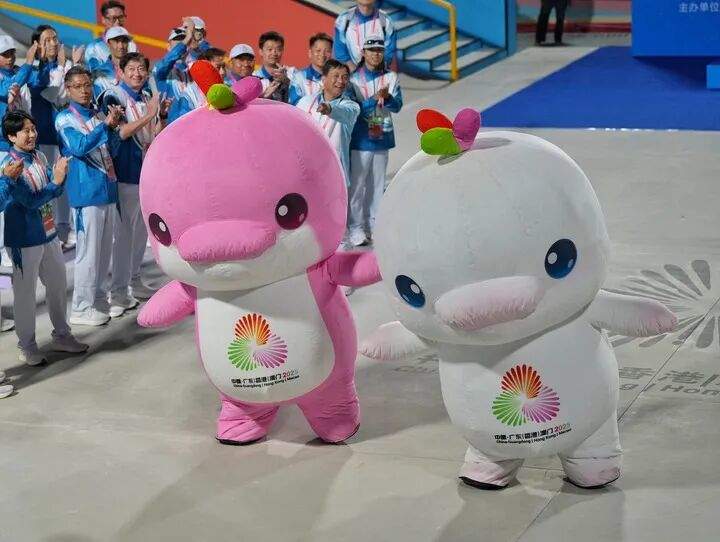 彻底火了！你认识它俩不？